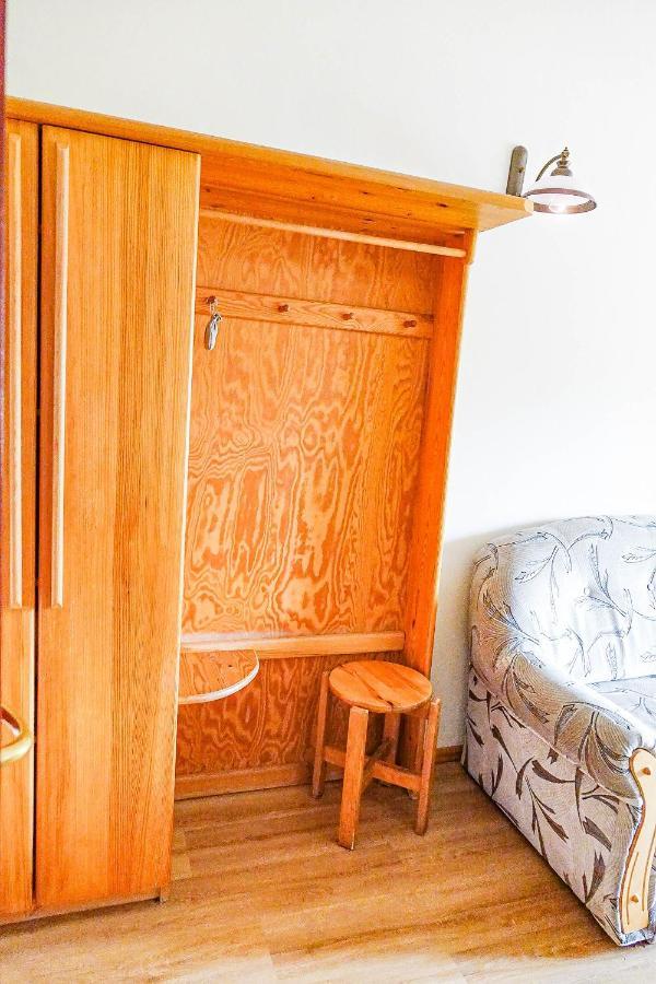 Aparthotel Zadrna Rezydencja à Chełmsko Śląskie Extérieur photo